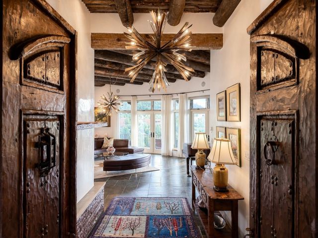 1212 Camino De Cruz Blanca, Santa Fe, NM 87505