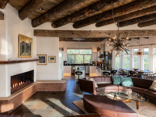 1212 Camino De Cruz Blanca, Santa Fe, NM 87505