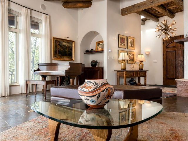1212 Camino De Cruz Blanca, Santa Fe, NM 87505