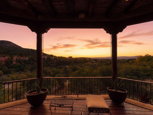 1212 Camino De Cruz Blanca, Santa Fe, NM 87505