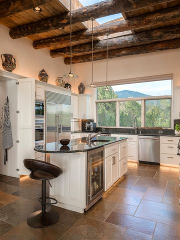 1212 Camino De Cruz Blanca, Santa Fe, NM 87505