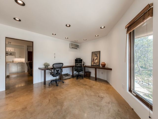 1212 Camino De Cruz Blanca, Santa Fe, NM 87505