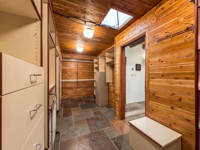 1212 Camino De Cruz Blanca, Santa Fe, NM 87505
