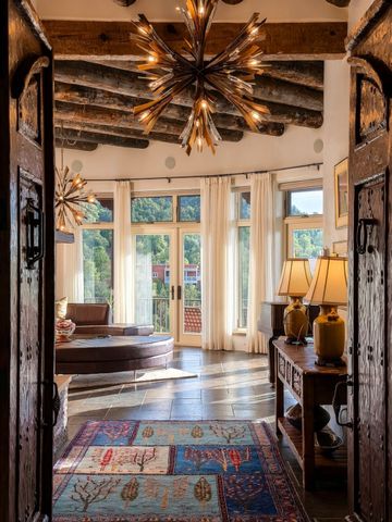 1212 Camino De Cruz Blanca, Santa Fe, NM 87505