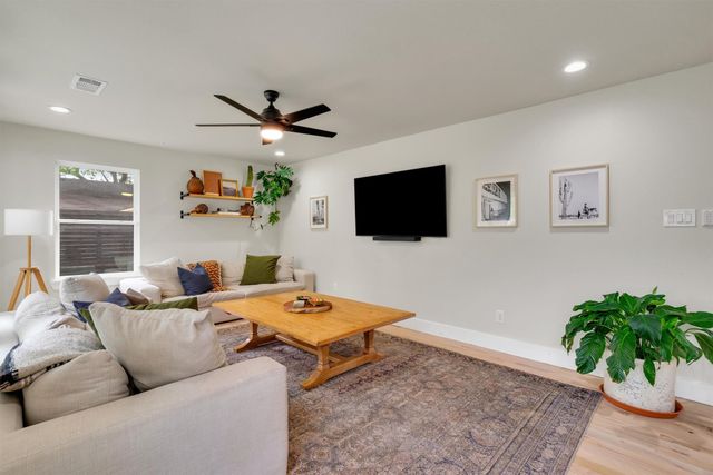 115 Aspen Street, Lancaster, TX 75134