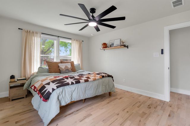 115 Aspen Street, Lancaster, TX 75134