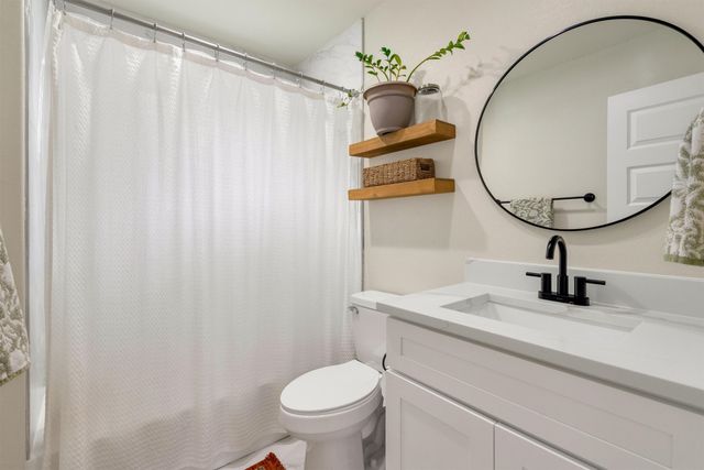 115 Aspen Street, Lancaster, TX 75134