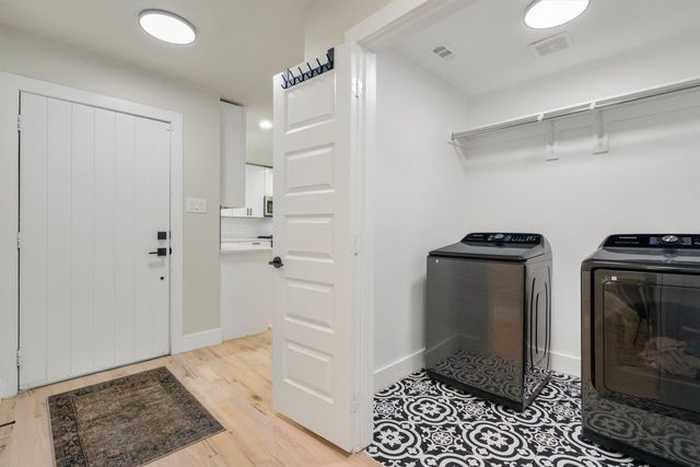 115 Aspen Street, Lancaster, TX 75134