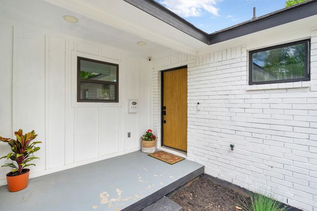 115 Aspen Street, Lancaster, TX 75134