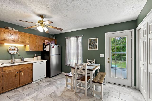 533 Birkenhead Dr, Christiana, TN 37037