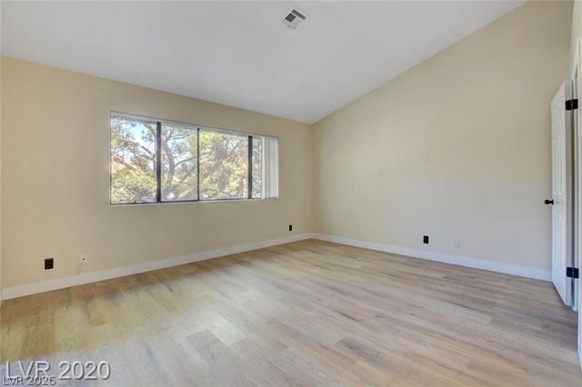 5062 South Rainbow Boulevard 203, Las Vegas, NV 89118