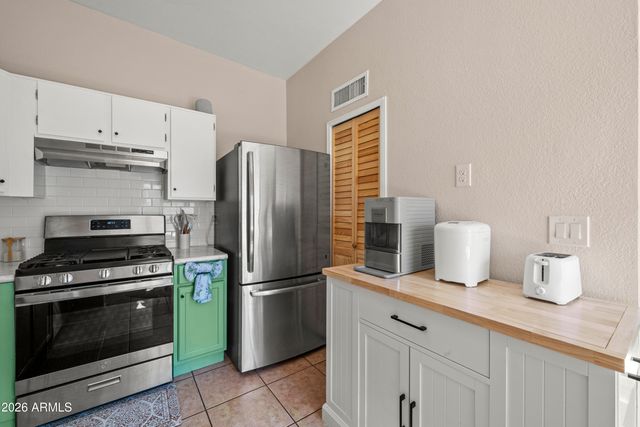 5301 DESERT SHADOWS Drive, Sierra Vista, AZ 85635