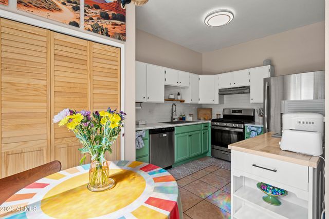 5301 DESERT SHADOWS Drive, Sierra Vista, AZ 85635