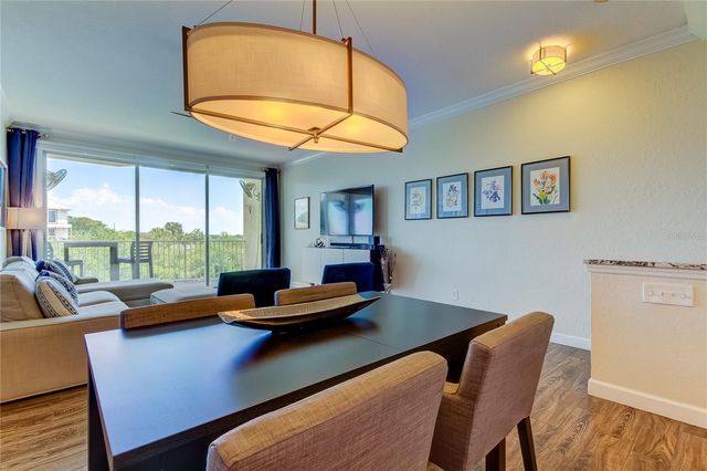 129 BRENT CIRCLE, Oldsmar, FL 34677