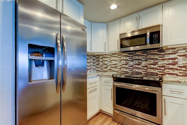 129 BRENT CIRCLE, Oldsmar, FL 34677