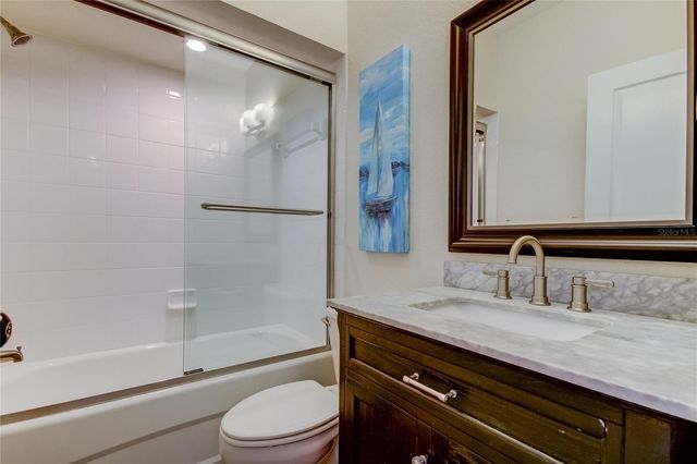 129 BRENT CIRCLE, Oldsmar, FL 34677