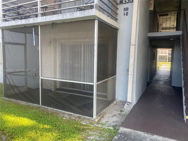 335 W Laurel Dr 1M, Margate, FL 33063