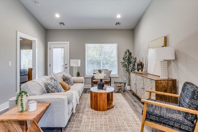 16322-16324 W Lynndale St, Goddard, KS 67052