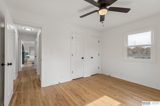 1112 S 93 Avenue, Omaha, NE 68124