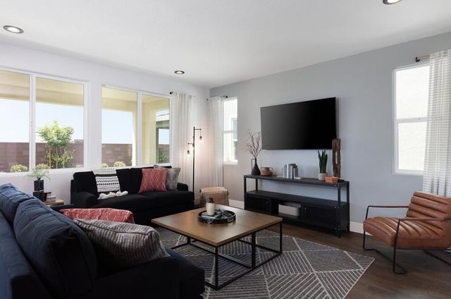 4428 Canyon Coral Way, Rancho Cordova, CA 95742