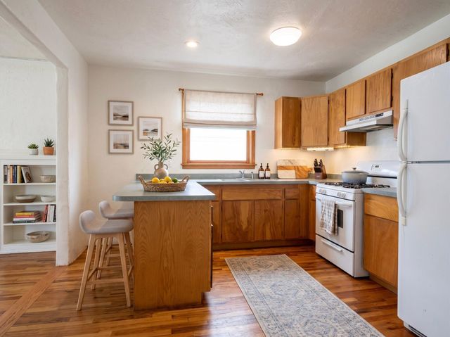314 9th Street SW, Albuquerque, NM 87102