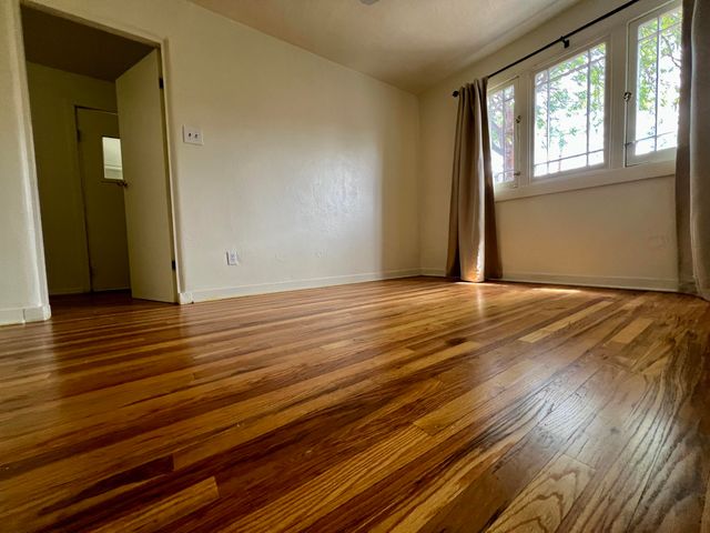 314 9th Street SW, Albuquerque, NM 87102