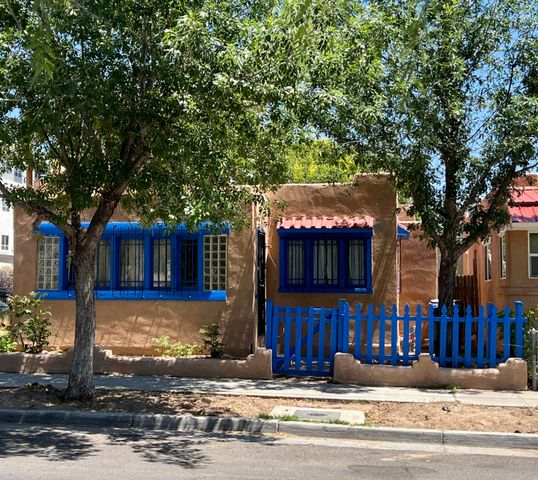 314 9th Street SW, Albuquerque, NM 87102