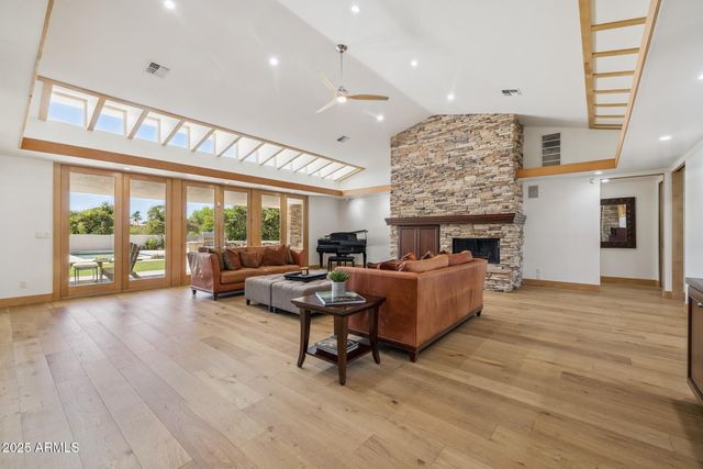 3950 E MCLELLAN Road 3, Mesa, AZ 85205