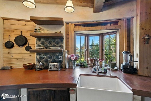 40650 Belnap Drive, Homer, AK 99603