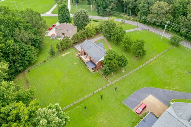 2386 Pleasant View Rd, Pleasant View, TN 37146