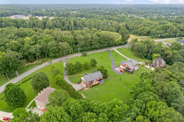2386 Pleasant View Rd, Pleasant View, TN 37146