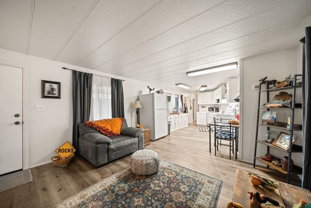 1211 E Lyons Ave, Spokane, WA 99208