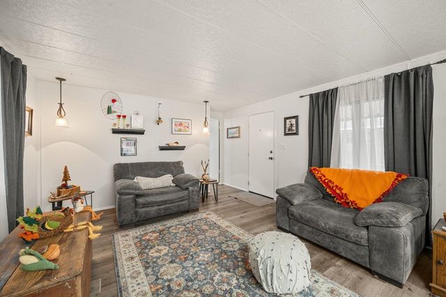 1211 E Lyons Ave, Spokane, WA 99208