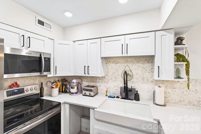 1 Buffalo Avenue NW 104, Concord, NC 28025