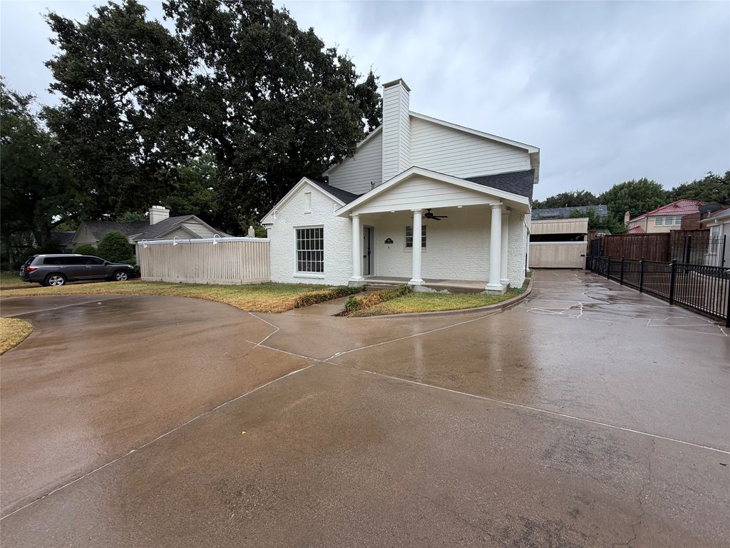 3911 White Settlement Road, Fort Worth, TX 76107 — exterior