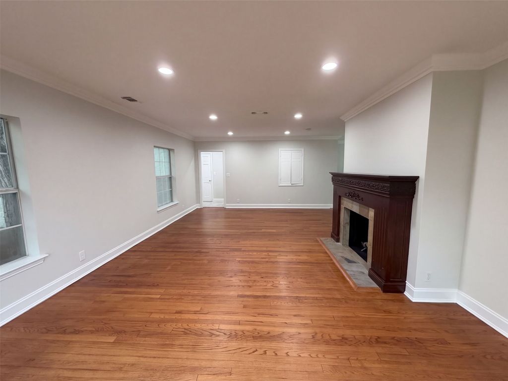 3911 White Settlement Road, Fort Worth, TX 76107 — photo 3