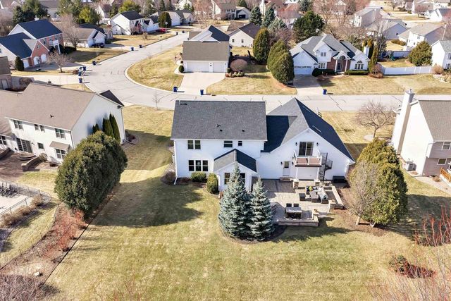 2011 WHISTLING SWAN CIRCLE, De Pere, WI 54151