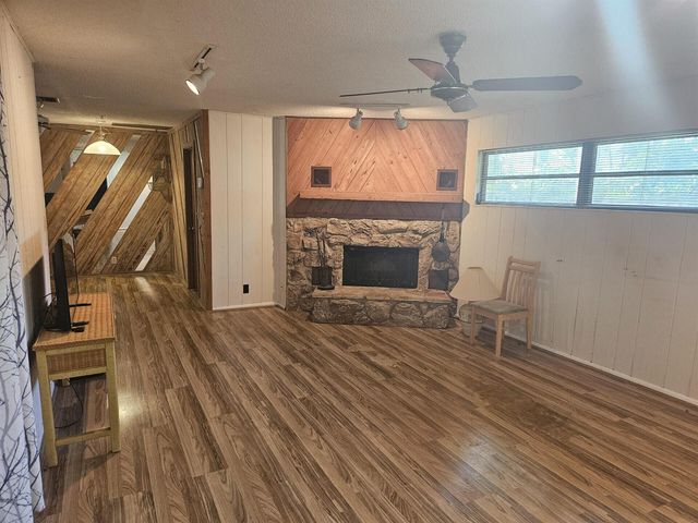 596 Greenwood Drive, Jupiter, FL 33458