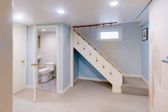 30 Montgomery St, Cambridge, MA 02140