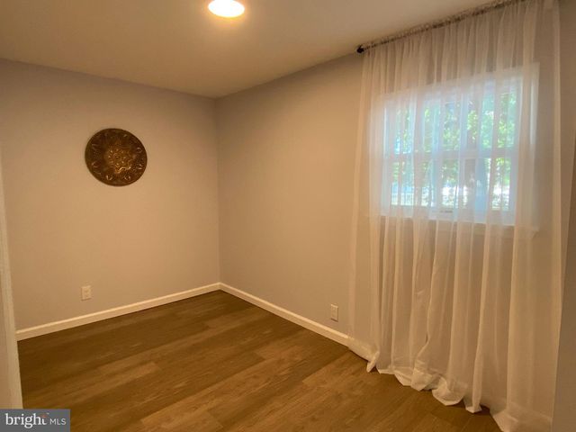 401 CAINS MILL RD, Williamstown, NJ 08094