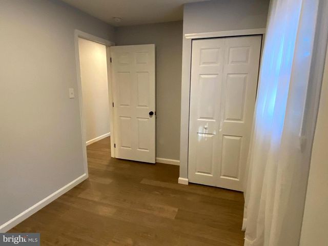 401 CAINS MILL RD, Williamstown, NJ 08094