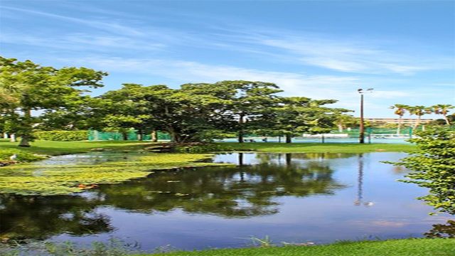 1272 SIESTA BAYSIDE DRIVE 1272-C, Sarasota, FL 34242