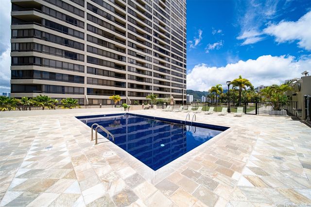 2499 Kapiolani Boulevard 3506, Honolulu, HI 96826