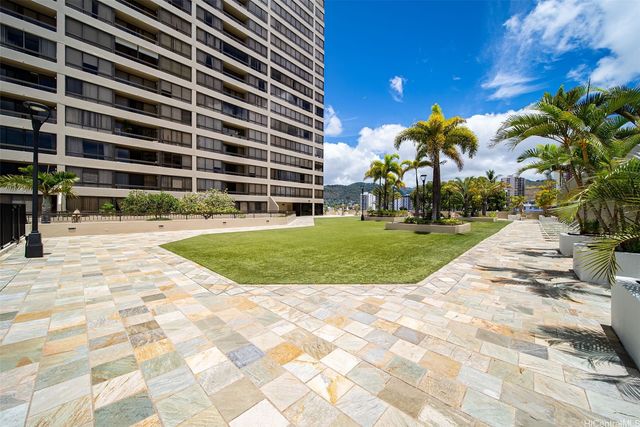 2499 Kapiolani Boulevard 3506, Honolulu, HI 96826