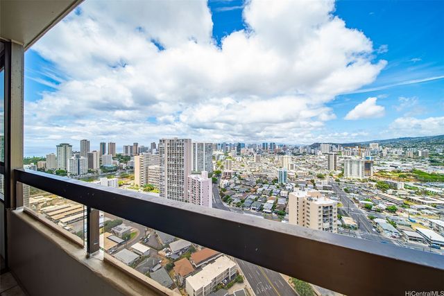 2499 Kapiolani Boulevard 3506, Honolulu, HI 96826