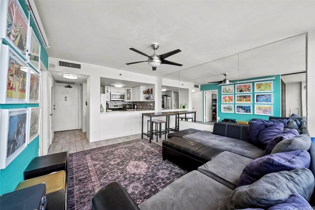 2499 Kapiolani Boulevard 3506, Honolulu, HI 96826