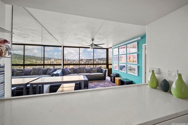 2499 Kapiolani Boulevard 3506, Honolulu, HI 96826