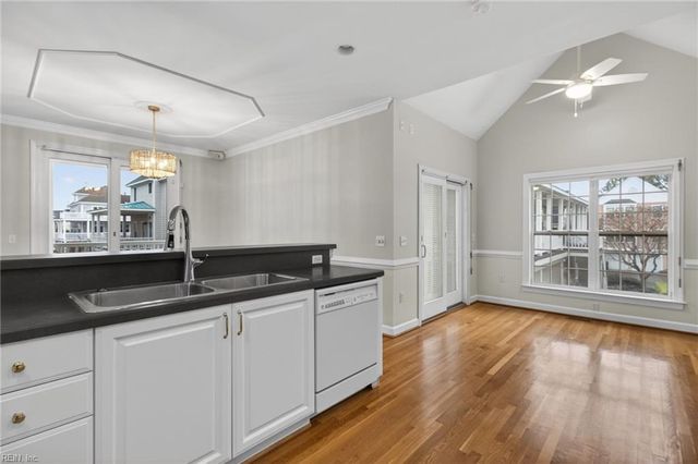 323 Bay Dunes DR, Norfolk, VA 23503