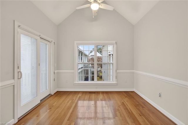 323 Bay Dunes DR, Norfolk, VA 23503