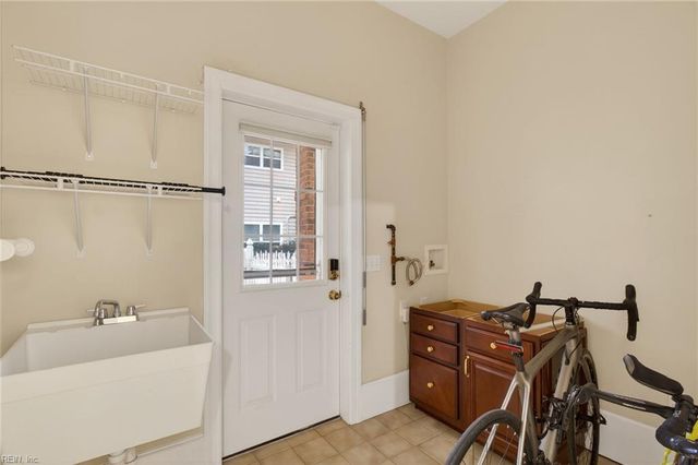 323 Bay Dunes DR, Norfolk, VA 23503